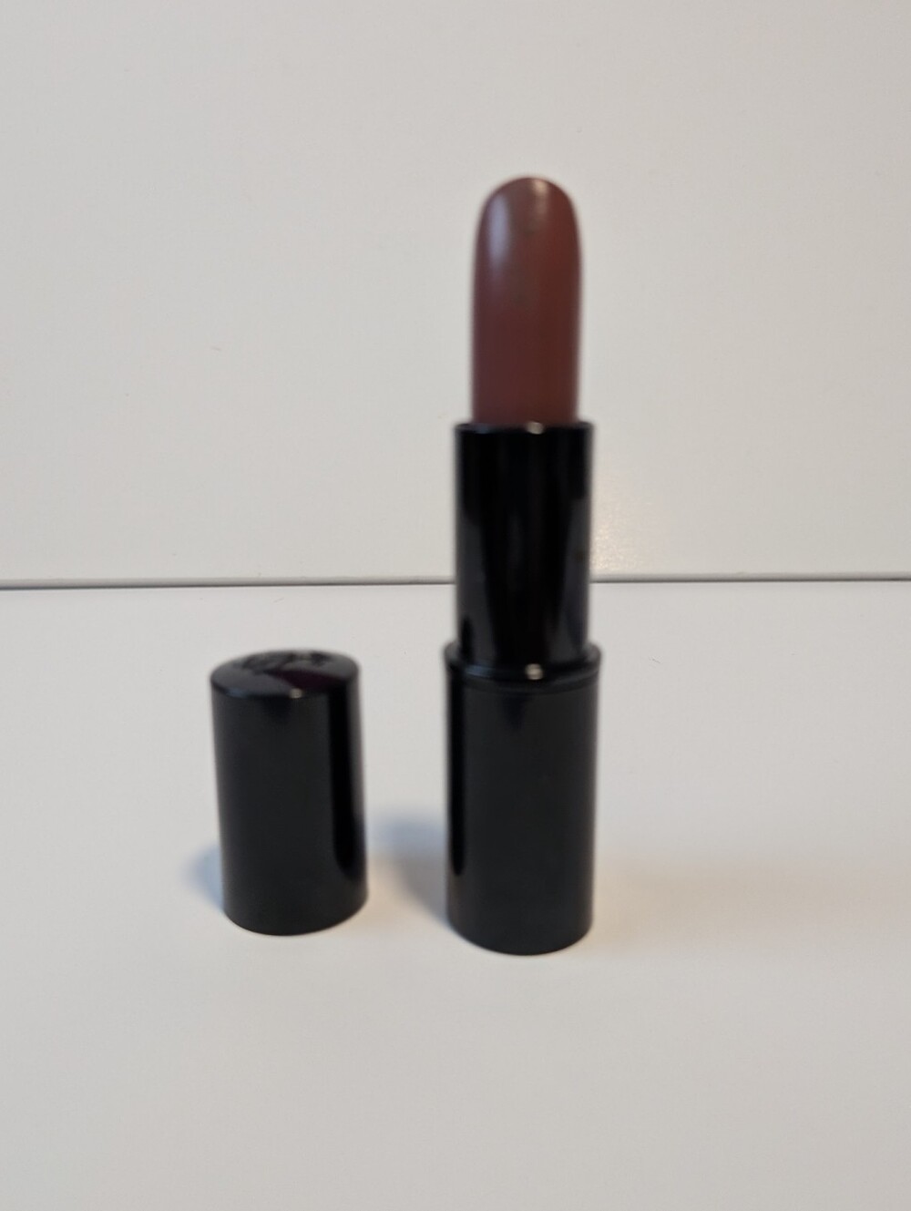 New'Lancome Lipstick Color Design Trendy Mauve Cream.It is a Standard Size